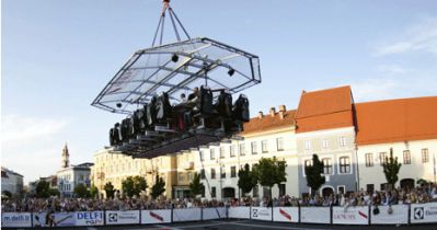 رستوران معلق (فرصت سرمایه گذاری)2