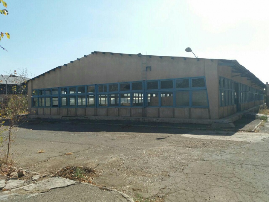 فروش کارخانه در بهترین خیابان شهر صنعتی کاوه0