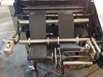 فروش دستگاه نیمه اتومات دوخت و پرفراژ کیسه زباله و فریزر1