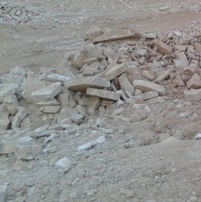 فروش معدن سنگ  لاشه وتاوه زرد  چناران (خراسان رضوي )0