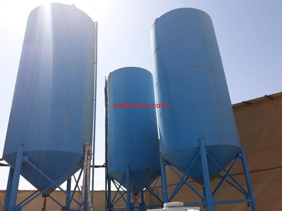 فروش مرغداری 60000 قطعه ای در نطنز0