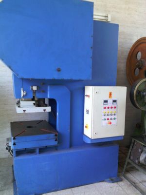 فروش دستگاه پرس ضربه ای ۱۰۰تن خاور1