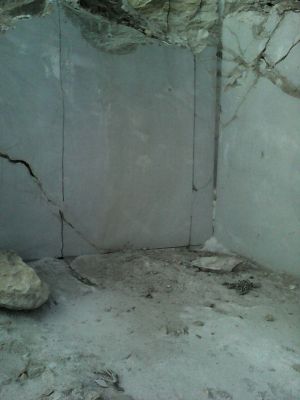 فروش معدن مرمریت با پروانه بهره برداری2