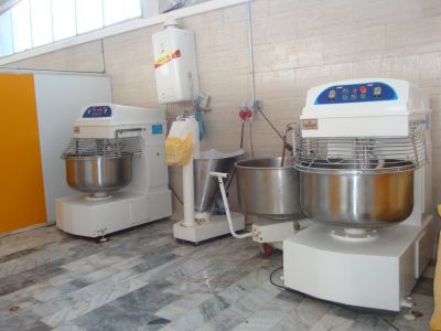 فروش کارخانه نان صنعتی  با بهترین شرایط  و امکانات1