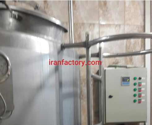 کارگاه لبنیاتی در حال فعالیت فروشی در اصفهان0