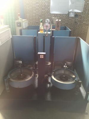 خرید دستگاه لاک زنی12