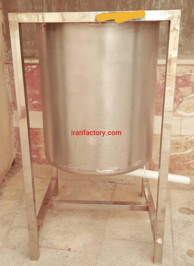 فروش مخزن استیل ۲۰۰ لیتری در اصفهان1