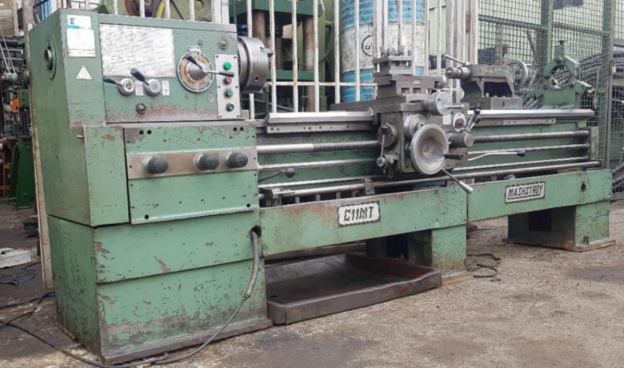 مزایده دستگاه تراش 2 متری0