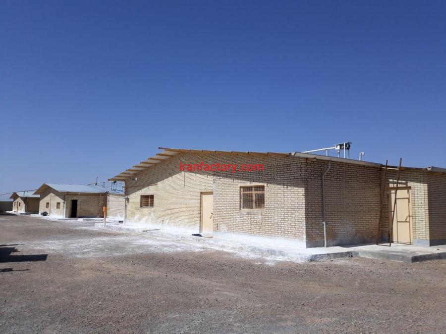 فروش مرغداری 60000 قطعه ای در نطنز1