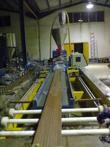 فروش کارخانه تولید چوب پلاستیک - کارخانه صنایع چوب0