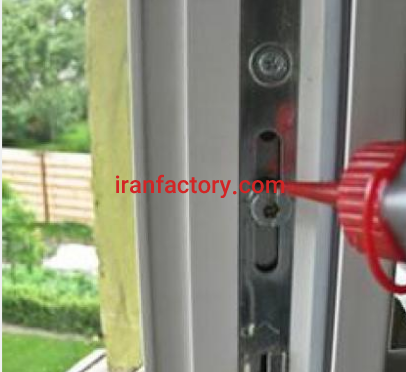 تعمیرات و رگلاژ پنجره های دوجداره upvc و توری در تهران1