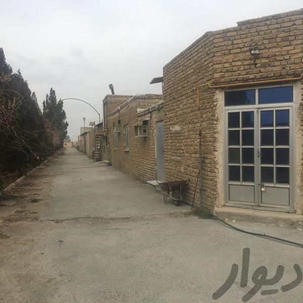 فروش کارخانه قارچ در ملارد0