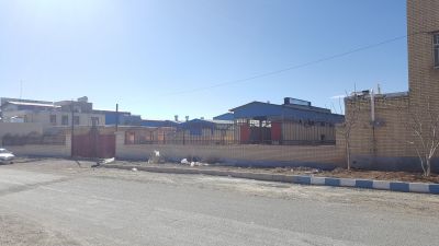فروش کارخانه در شهرک صنعتی تیران -سوله500 متری با دو جرثقیل سقفی با زمین 3960 متری در تیران 4