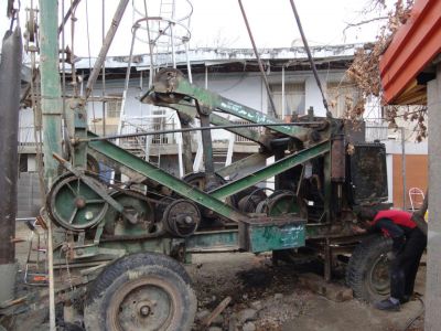 فروش دستگاه حفاری ضربه ای علی معدن کار1