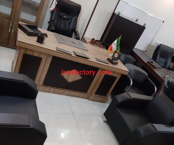 تولید انواع مبل و میز اداری در اصفهان0