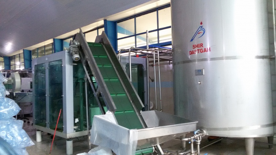 فروش کارخانه آب معدنی با تمام امکانات در گیلان0
