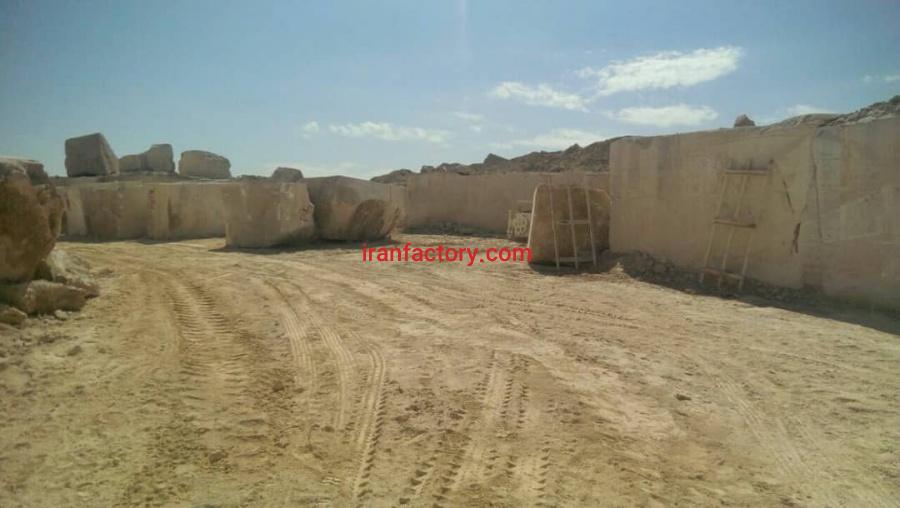 فروش معدن تراورتن کرم نسکافه ای در یزد1