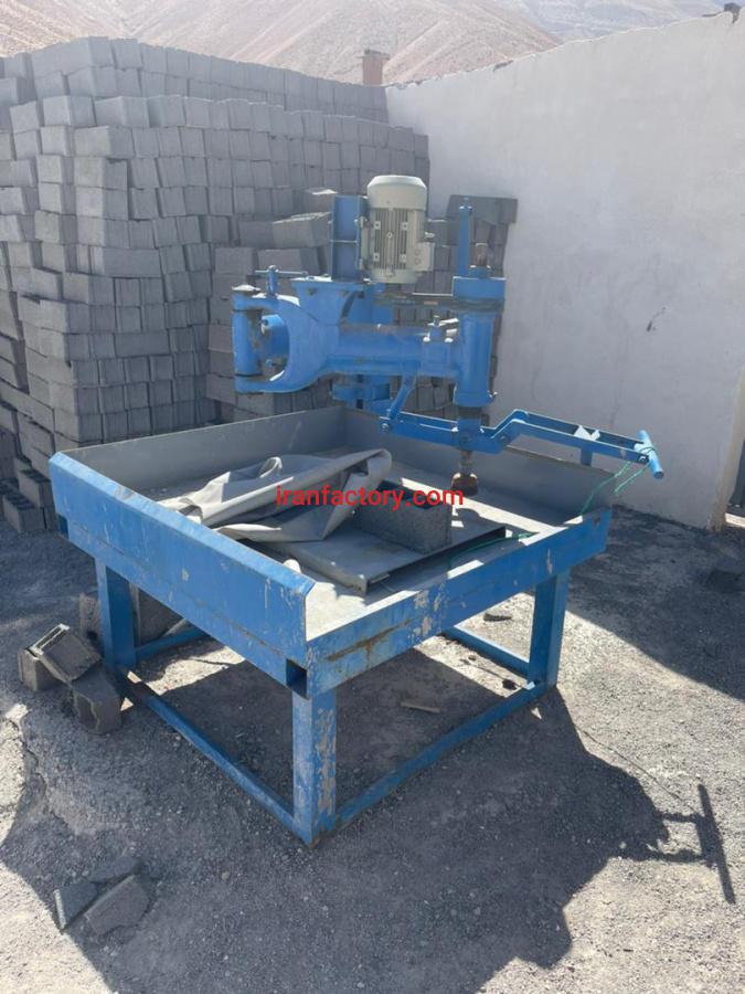 زمین 3هزار متری با تجهیزات صنایع بتنی7