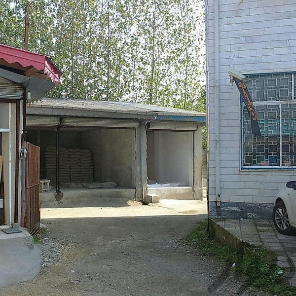 فروش کارگاه تولیدات بتنی و فروش مصالح در رشت2