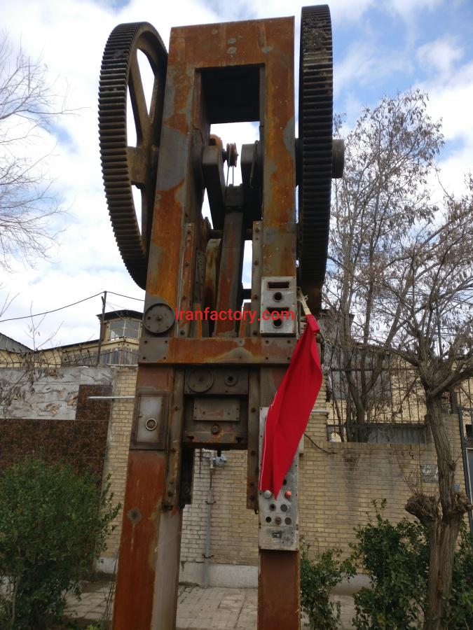 دستگاه پرس ضربه ایی 200 تن1