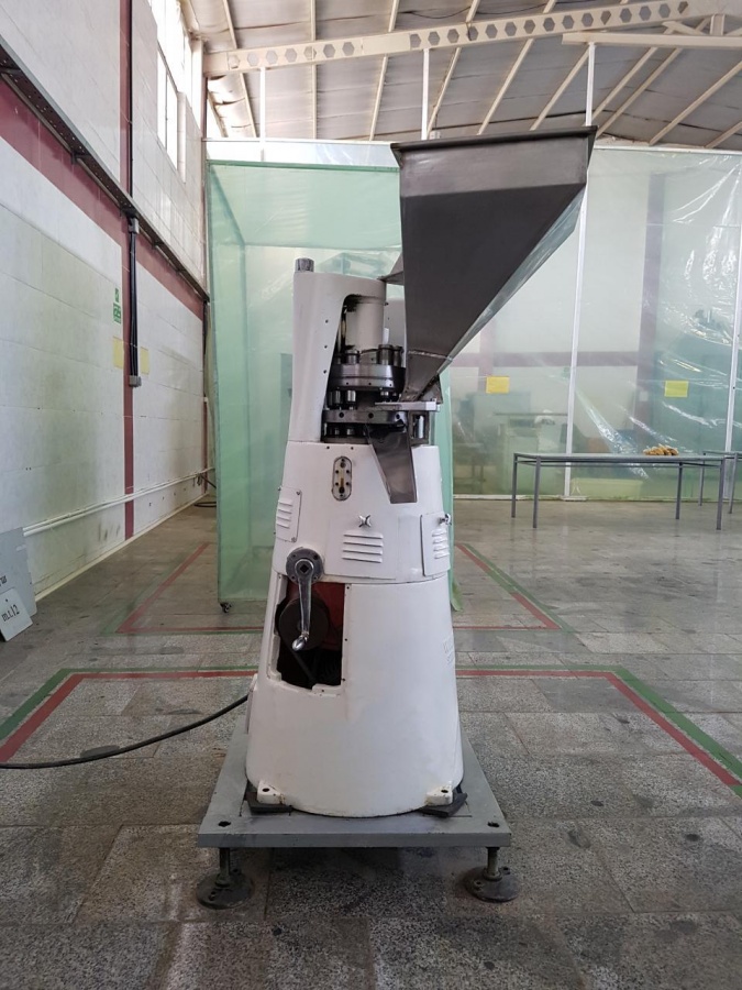 فروش دستگاه پرس قرص در تبریز0