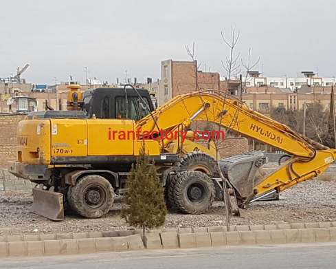بیل مکانیکی و خاک برداری در کرمان0