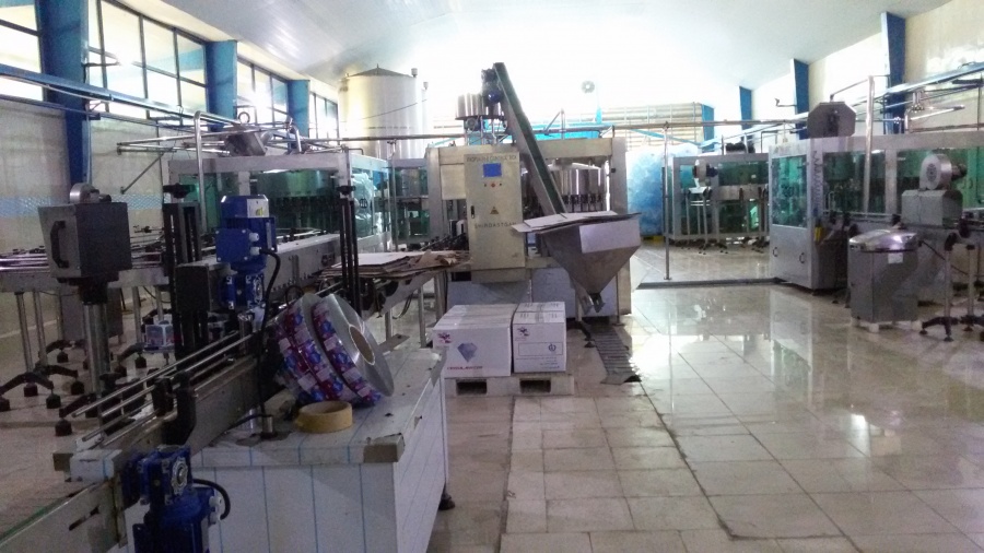 فروش کارخانه آب معدنی با چشمه اختصاصی0