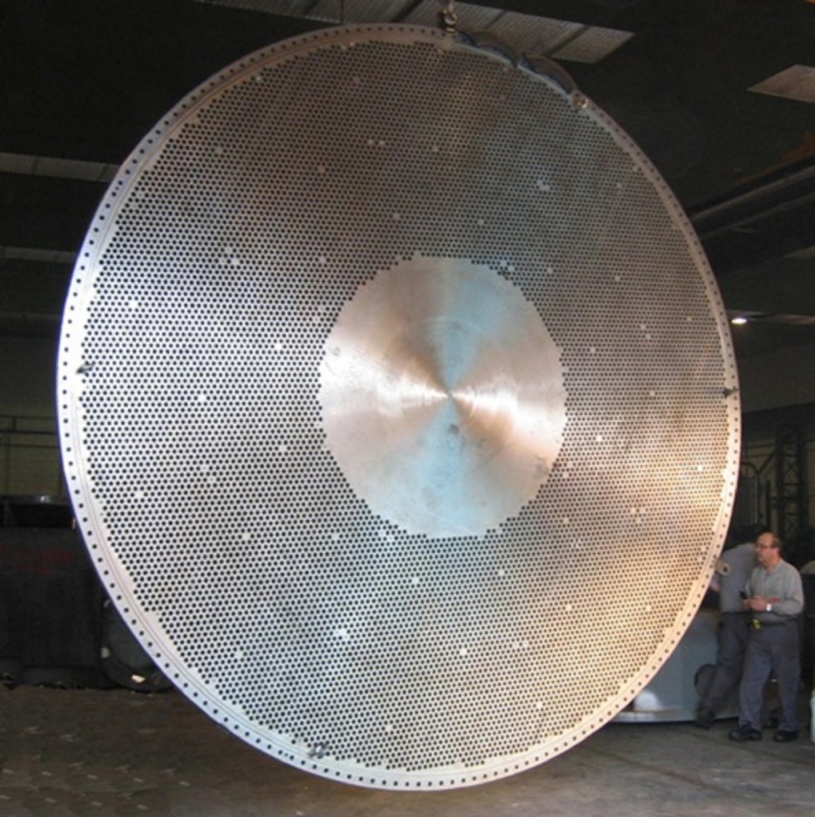 خدمات تراشکاری قطعات سنگین و فوق سنگین تا قطر 6000 میلیمتر و طول 16000 میلیمتر0