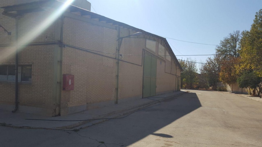 کارخانه 32000 متری شیراز1