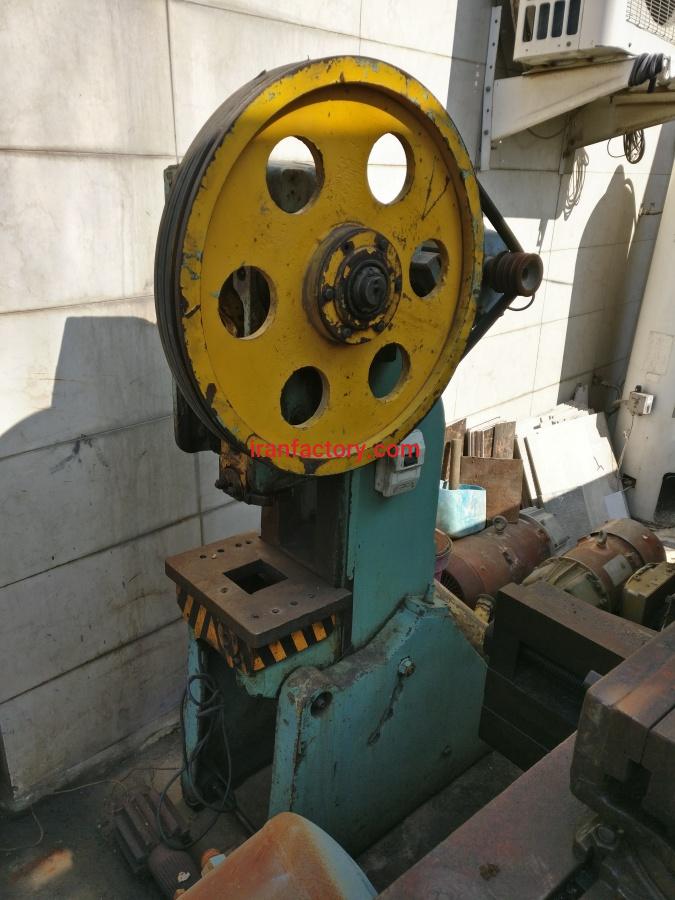 دستکاه پرس 8 تن روس0