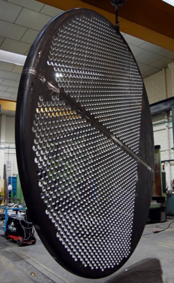 خدمات تراشکاری قطعات سنگین و فوق سنگین تا قطر 6000 میلیمتر و طول 16000 میلیمتر3