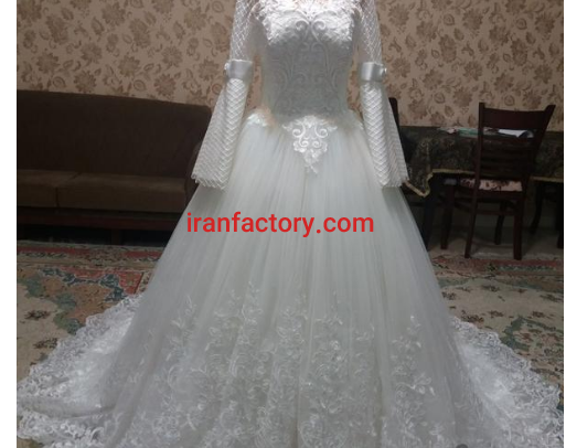تولیدی لباس عروس در سایز های مختلف0