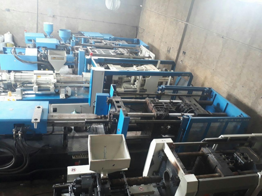 دستگاه تزریق پلاستیک 200تن پارسیان0