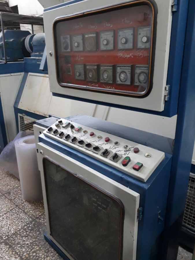 فروش دستگاه ظروف یکبار مصرف0