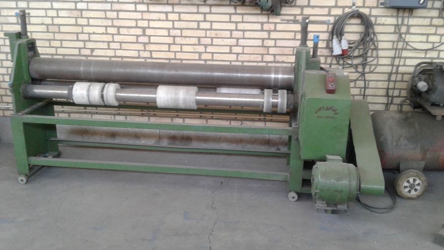 دستگاه نورد سه محور1