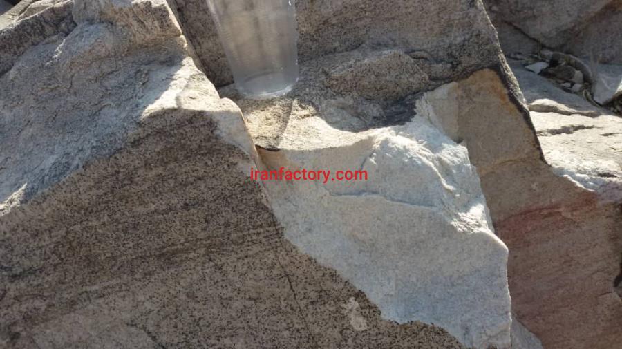 فروش معدن مرمر در یزد0
