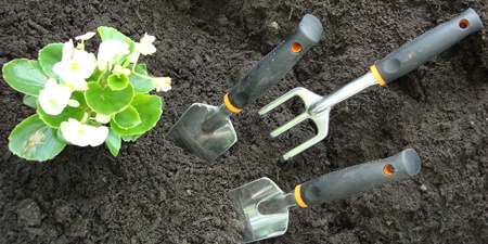 درج آگهی تبلیغات ابزار باغبانی خانگی