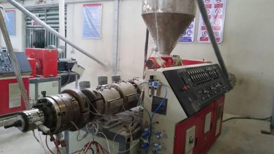 فروش کارخانه لوله پلی اتیلن دیوارپوش و رایزر پی وی سی_کارخانه تولید لوله- پی وی سی