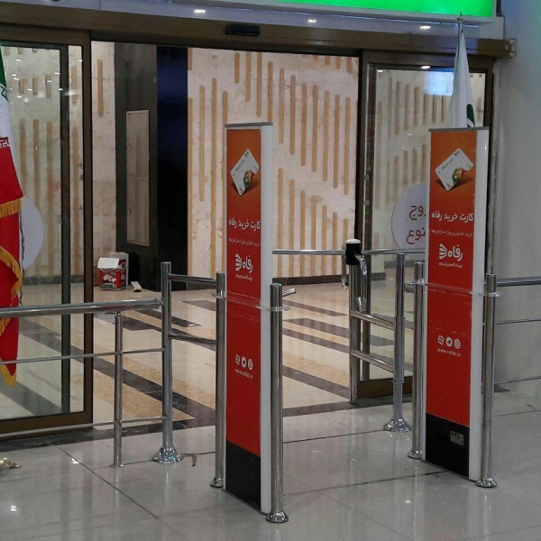 فروش دزدگیر لباس دست دوم