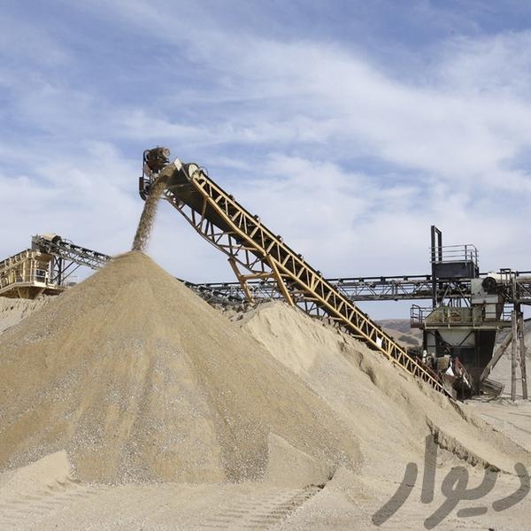 فروش کارخانه تولید آسفالت و شن و ماسه در پاکدشت