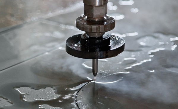 واردات دستگاه واتر جت