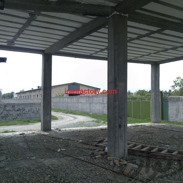 انبار یا کارگاه و مسکونی نیمه کاره در ارومیه