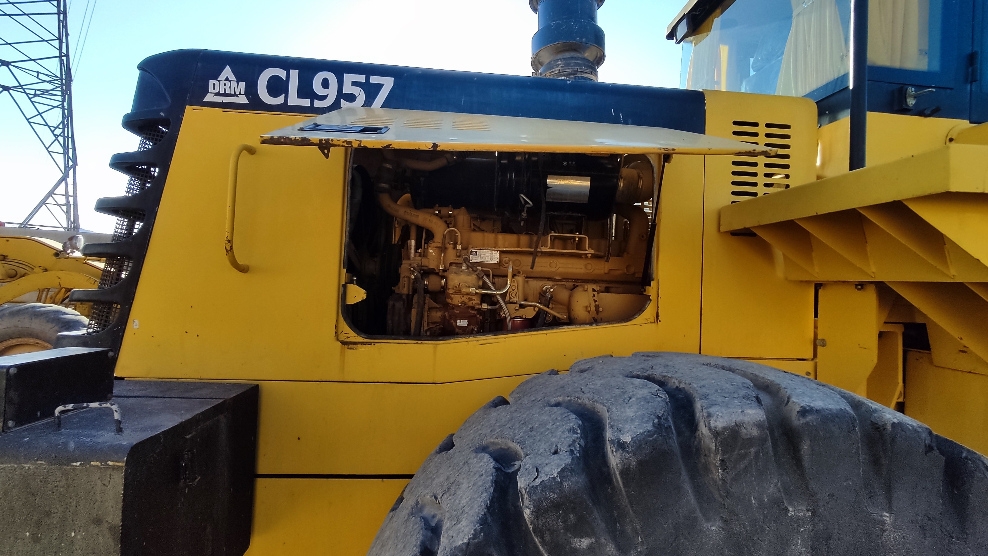 فروش لودر دلتا سی ال 957 | CL957