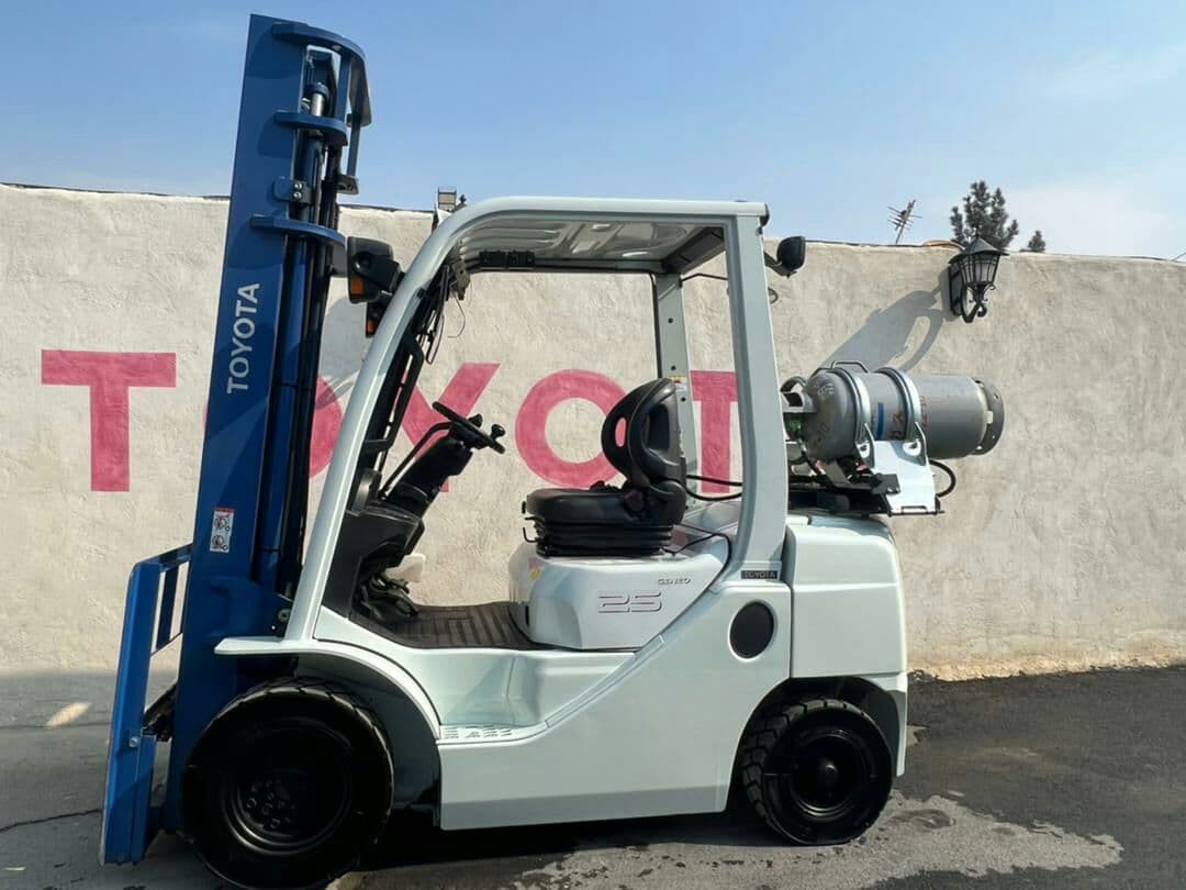 لیفتراک 2.5 تن تویوتا 2017 گازسوز