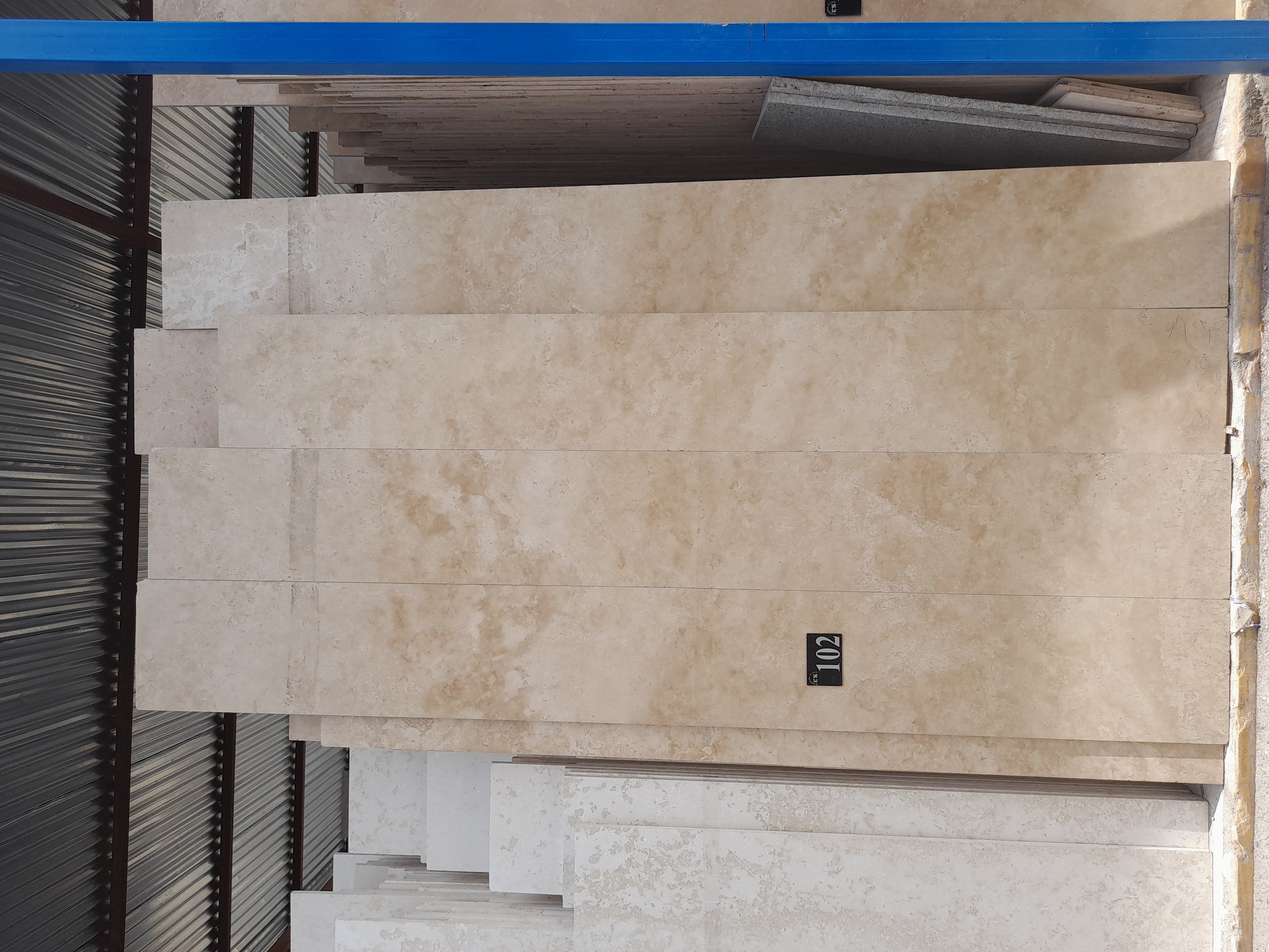 قیمت فروش تراورتن در حاجی آباد