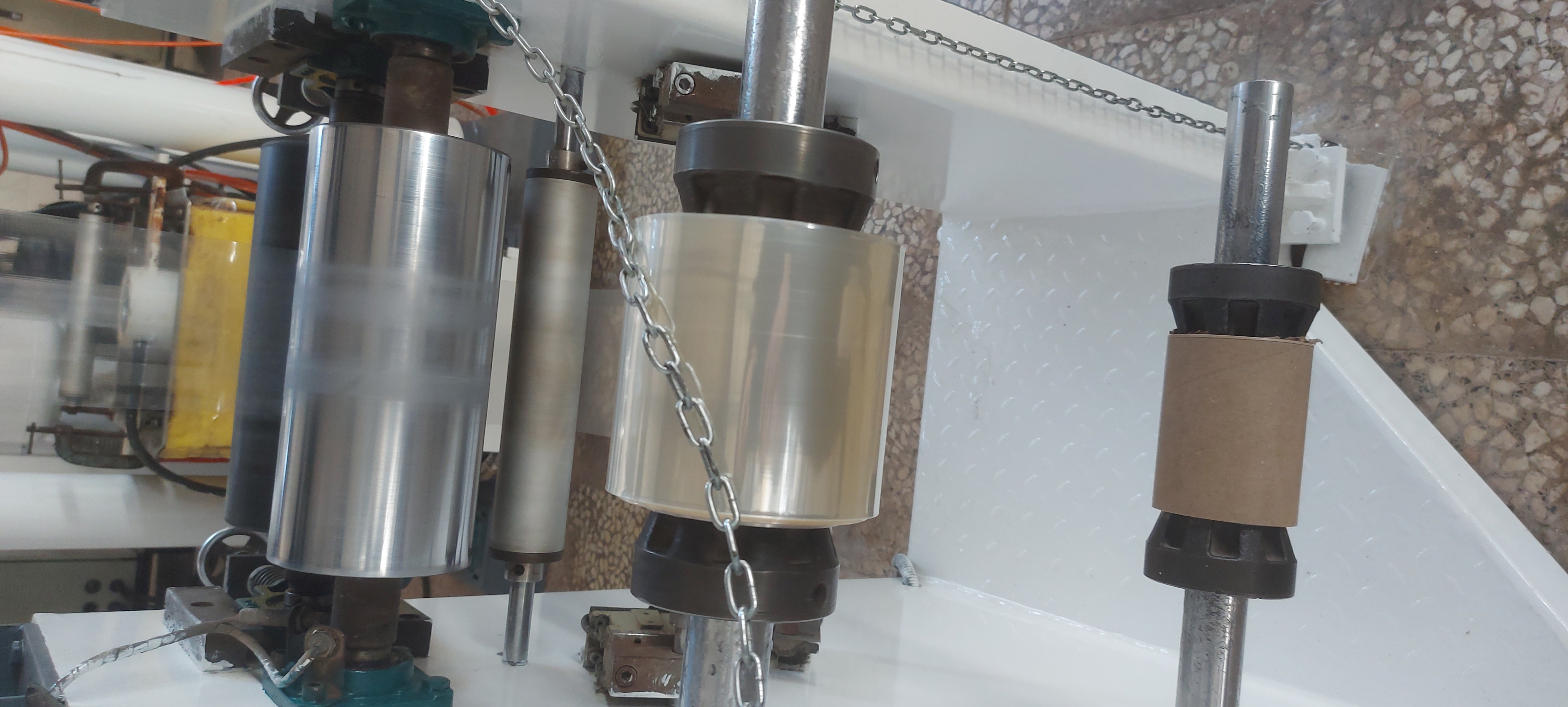 تولید کننده فیلم شرینک کارخانه کیمیا کیانا پی وی سی