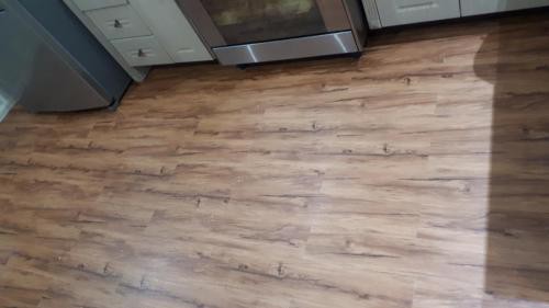 نصب کفپوش دیوارکوب ام دی اف در تهران