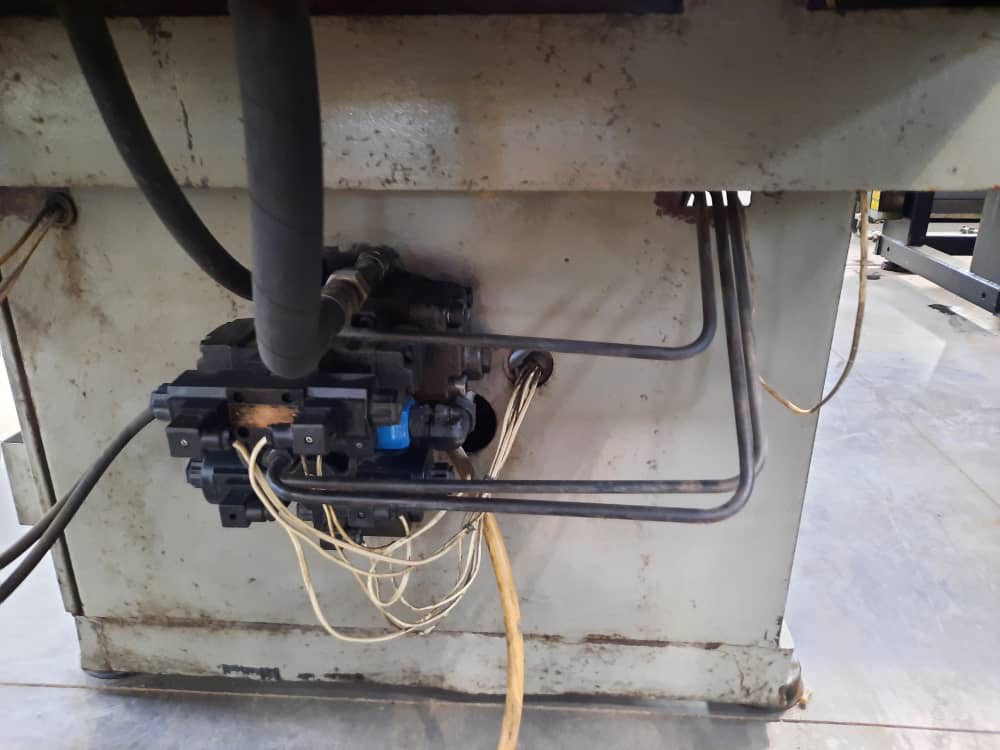 دستگاه تزریق 180 تن cosmos شرکت شایان اعتماد