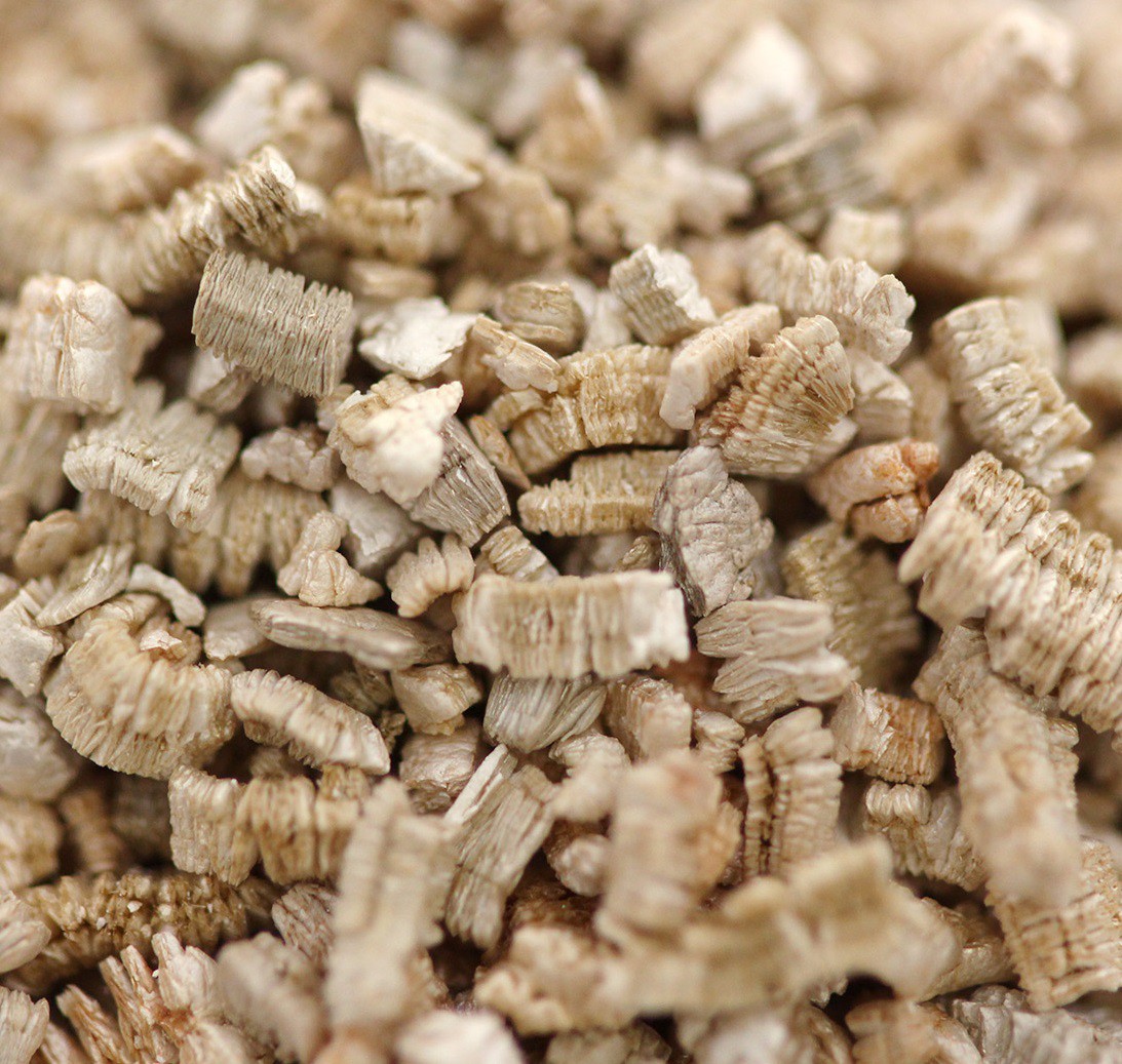 فروش ورمیکولیت 70 گرمی صنایع کود مارال