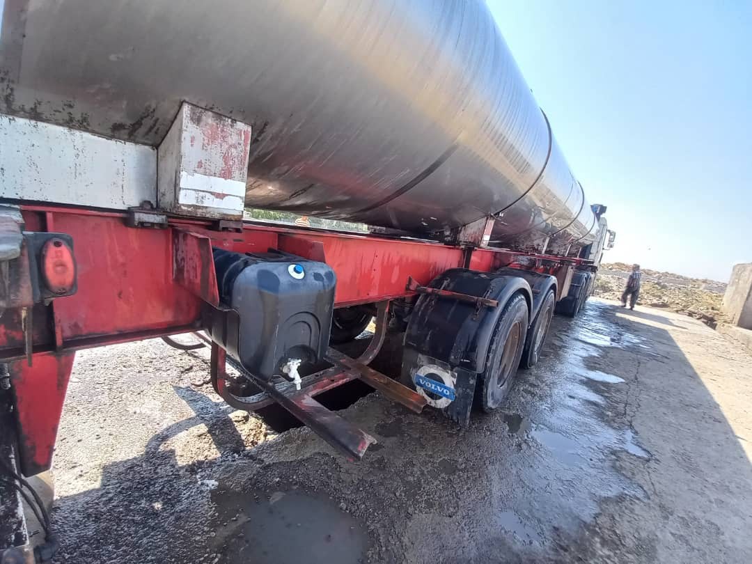 تانکر استیل حمل شیر تریلی